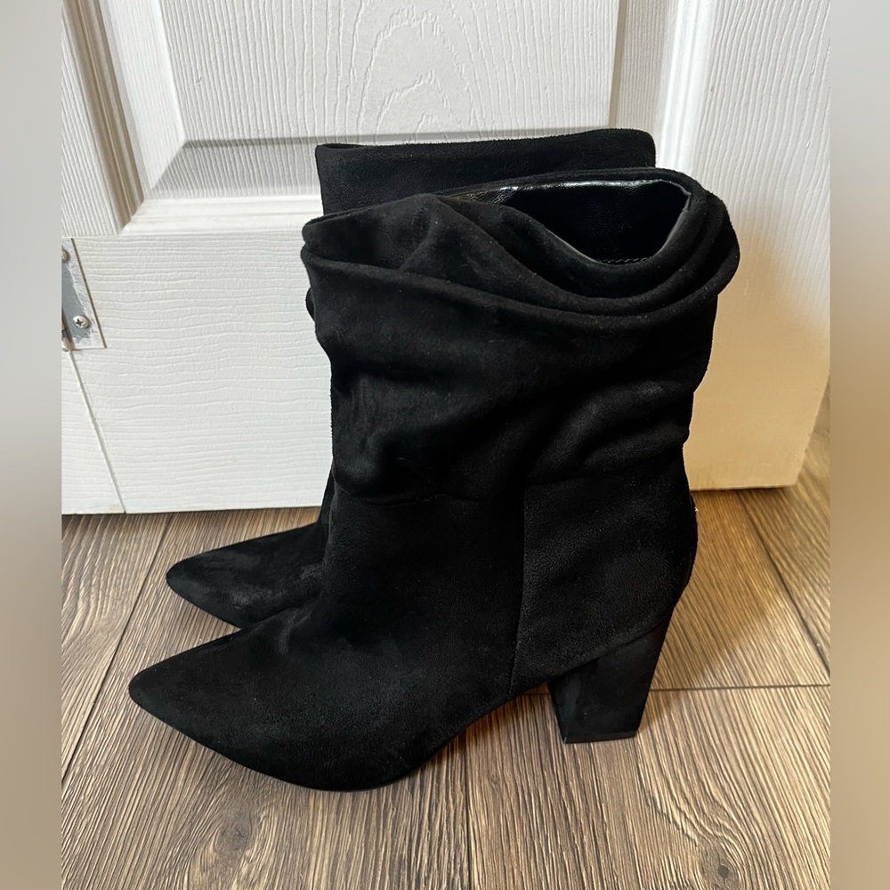 Guess heel booties boots size 9